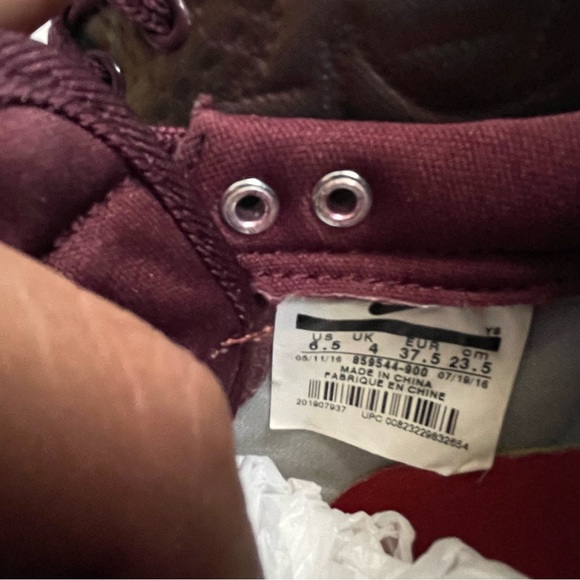 Authentic Nike Internationalist JCRD WNTR Women’s Running Shoes - Picture 9 of 12